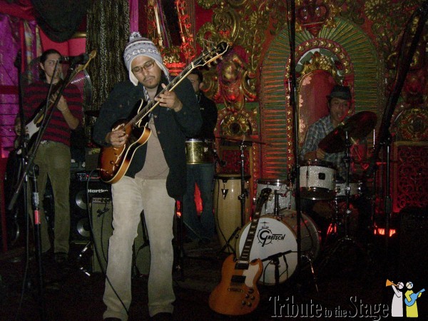 Dirty Hands performing live at Bordellos Dirty Hands performing live at Bordellos